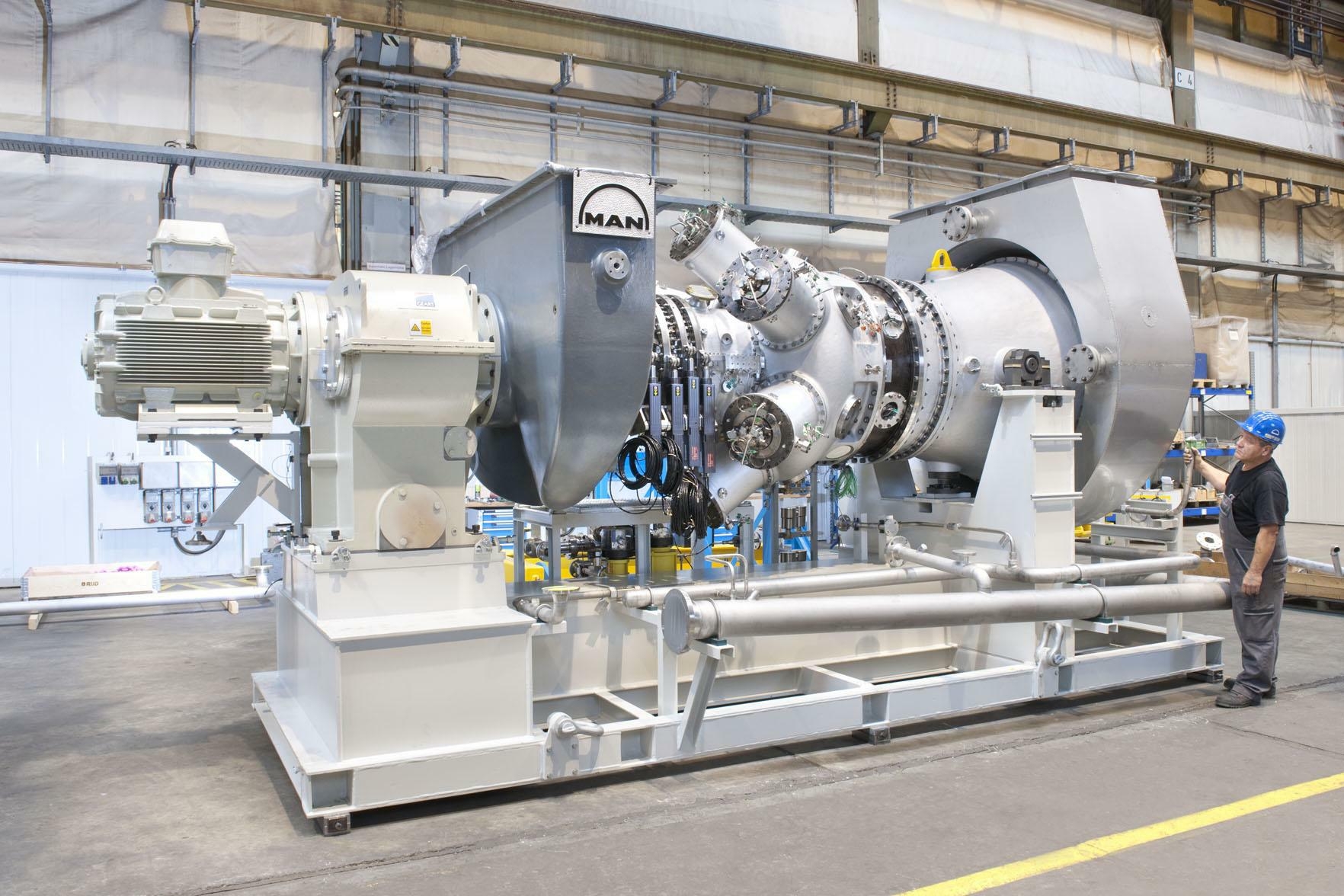 MAN Turbo & Diesel's new 6MW gas turbine; source: MAN