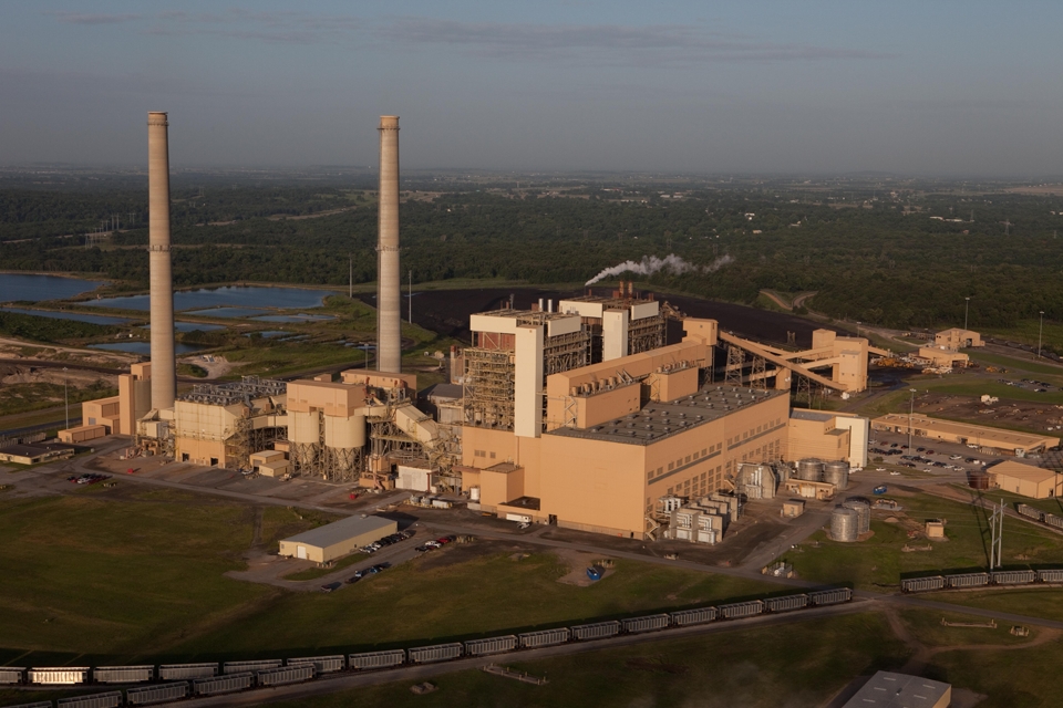 Coal-fired power plant complex