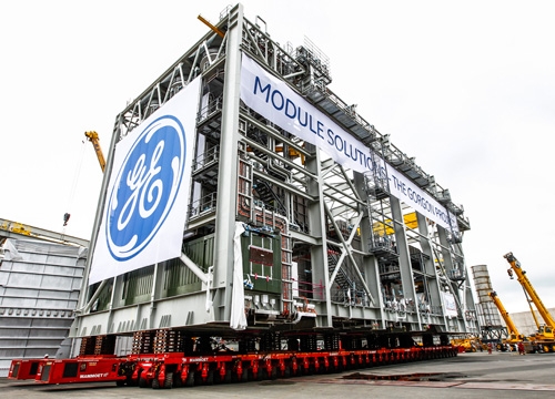 Each GE power module weighs 1,500 tonnes