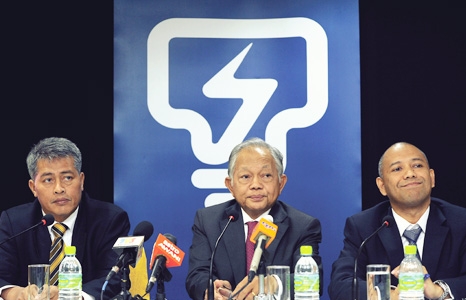 Fazlur Rahman Zainuddin (right) spoke at Powergen Asia