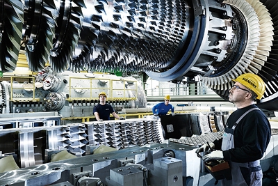 SGT5-8000H during assembly in the Siemens gas turbine manufacturing facility in Berlin