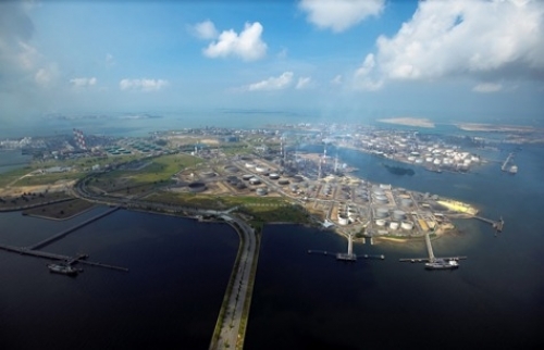 SLNG's $1.5bn regas terminal on Jurong Island