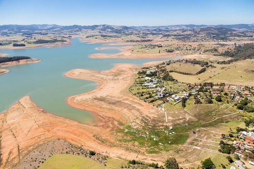 Cantareira reservoir, just south of São Paulo, during a drought