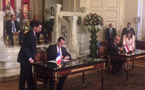 GE signs contracts with EETC