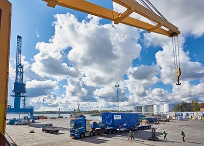 Power plant equipment from three continents is shipped to Bolivia