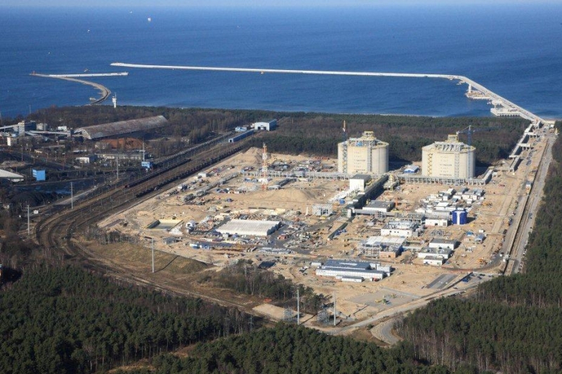 Świnoujście LNG regas terminal