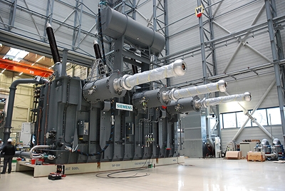 400 kV HVDC transformers for the Sellindge converter station.