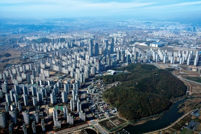 Dongtan, a new town under development