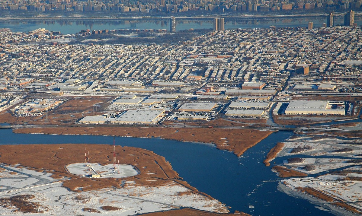 View from the township of North Bergen, NJ, towards the Hudson River