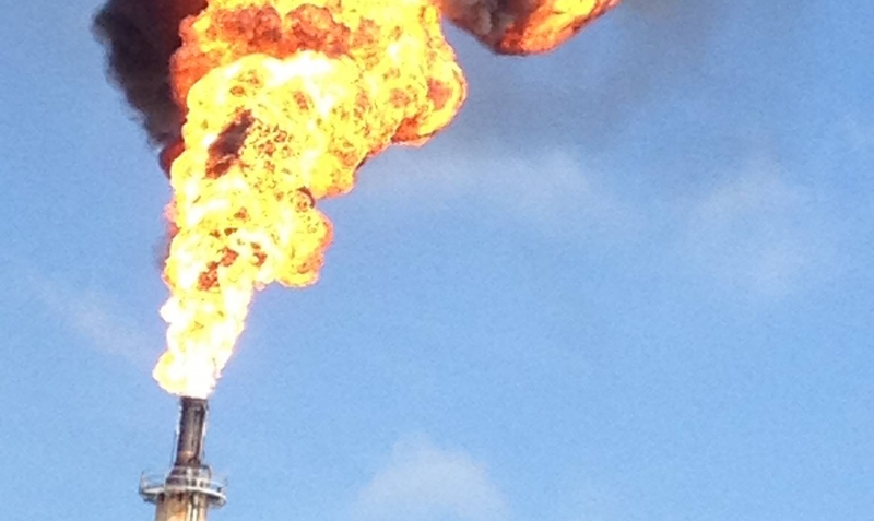 Flaring at ExxonMobile refinery