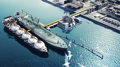 SCC-800 SeaFloat power plant with adjacent LNG tanker
