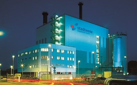 Night-time view of the new CHP in Frankfurt (Oder)