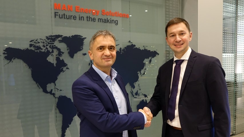 Dr. Uwe Lauber (left), CEO of MAN Energy Solutions and Dr. Andreas Sichert, CEO of Orcan Energy