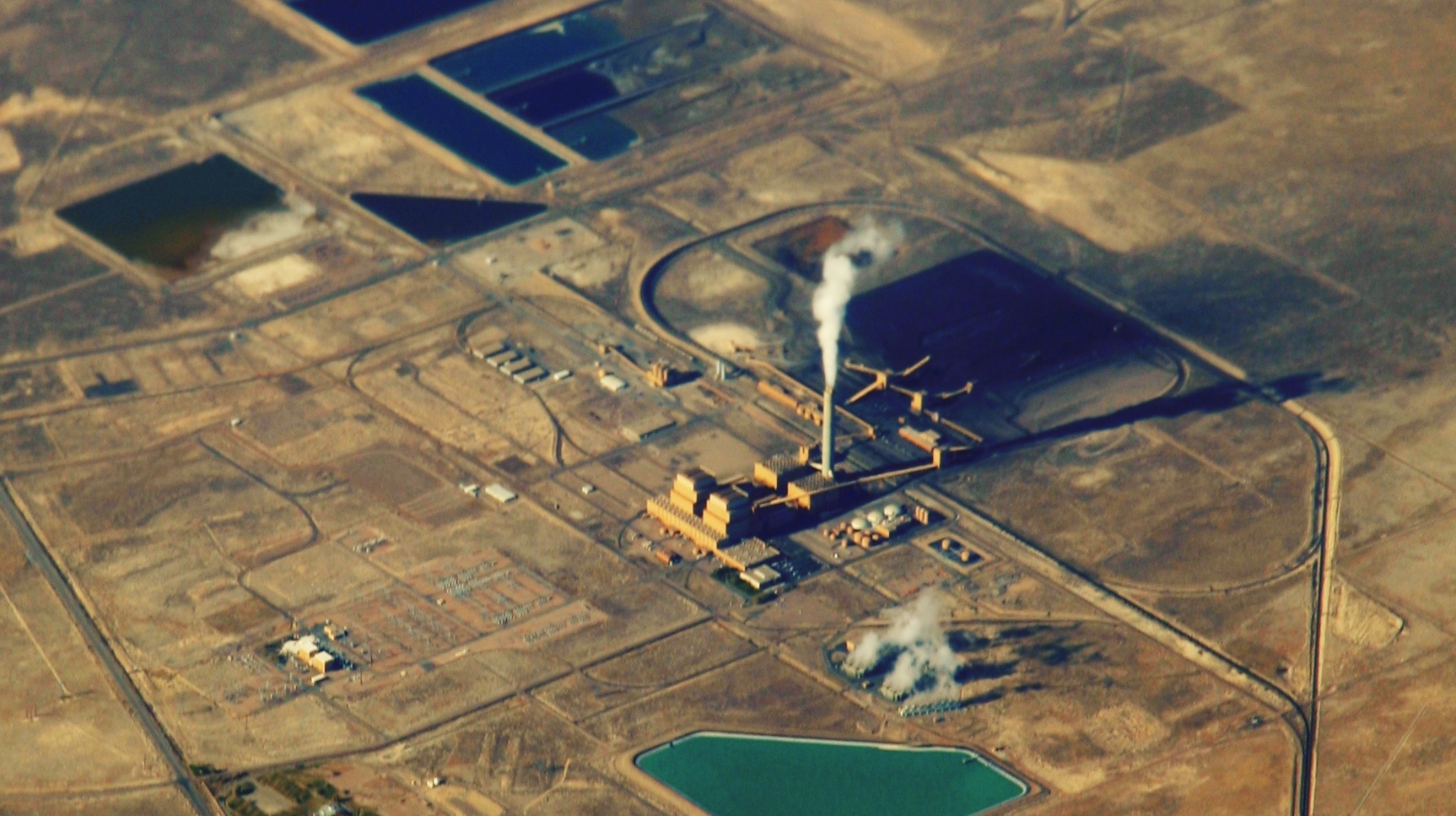 Aerial view of LADWP's Intermountain power plant in Utah.
