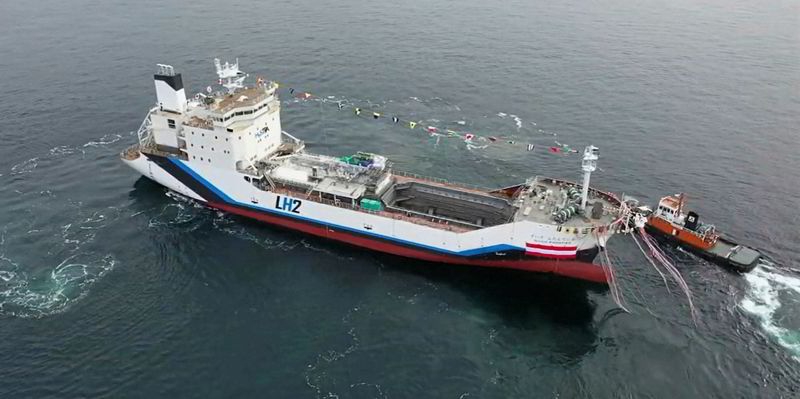 World's first liquefied hydrogen carrier, Suiso Frontier
