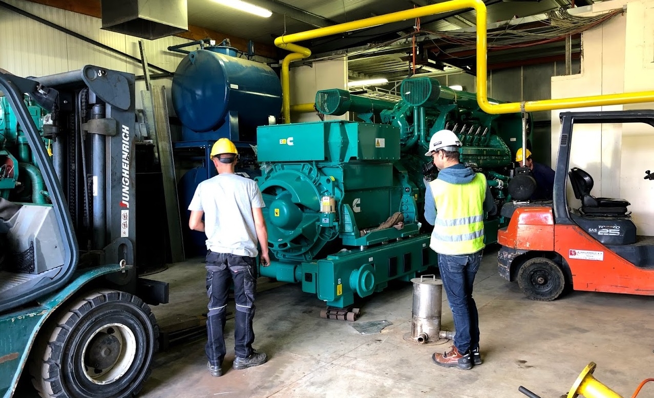 The HSK78G being installed at Varegro