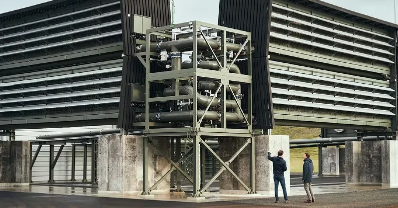 Ocra CO₂ capture unit, next to a geothermal power plant in Iceland