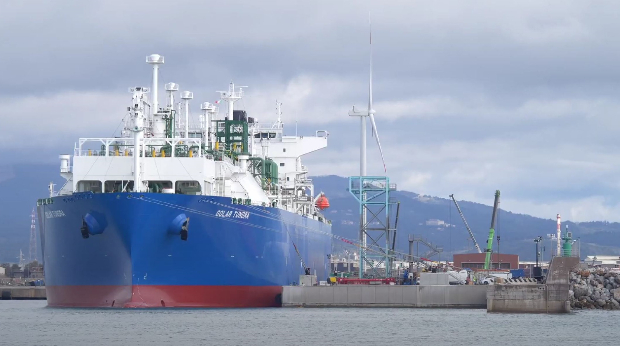 FSRU Italia (ex Golar Tundra)