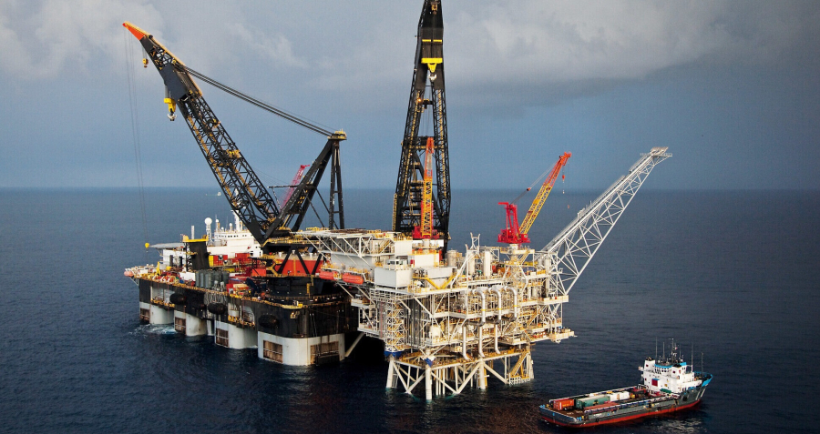 Rig at Tamar gas field