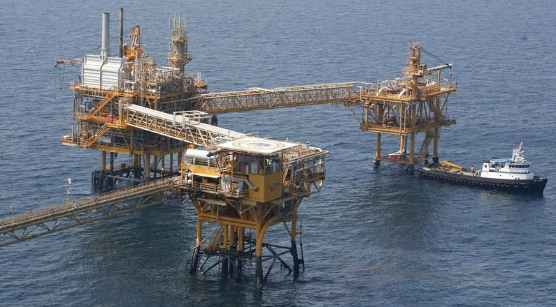 Oil & gas platform at the Mubarek field off Sharjah, UAE