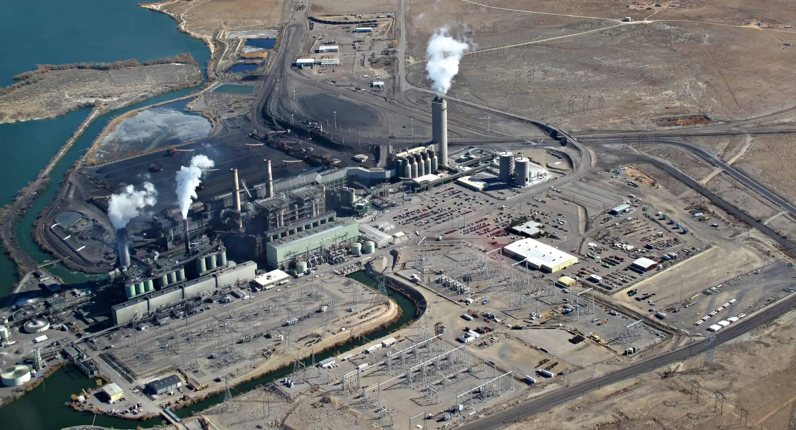 No early exit for Four Corners (1.5 GW)