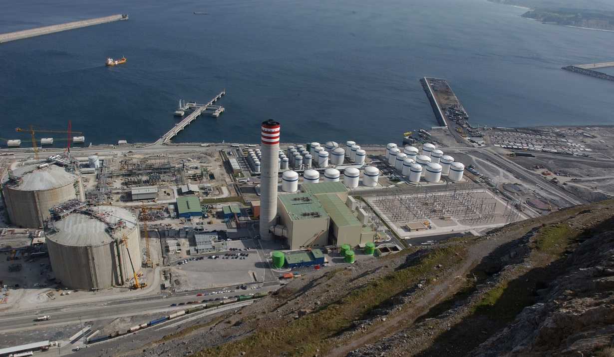 Bahía de Bizkaia Power Station at the port of Bilbao