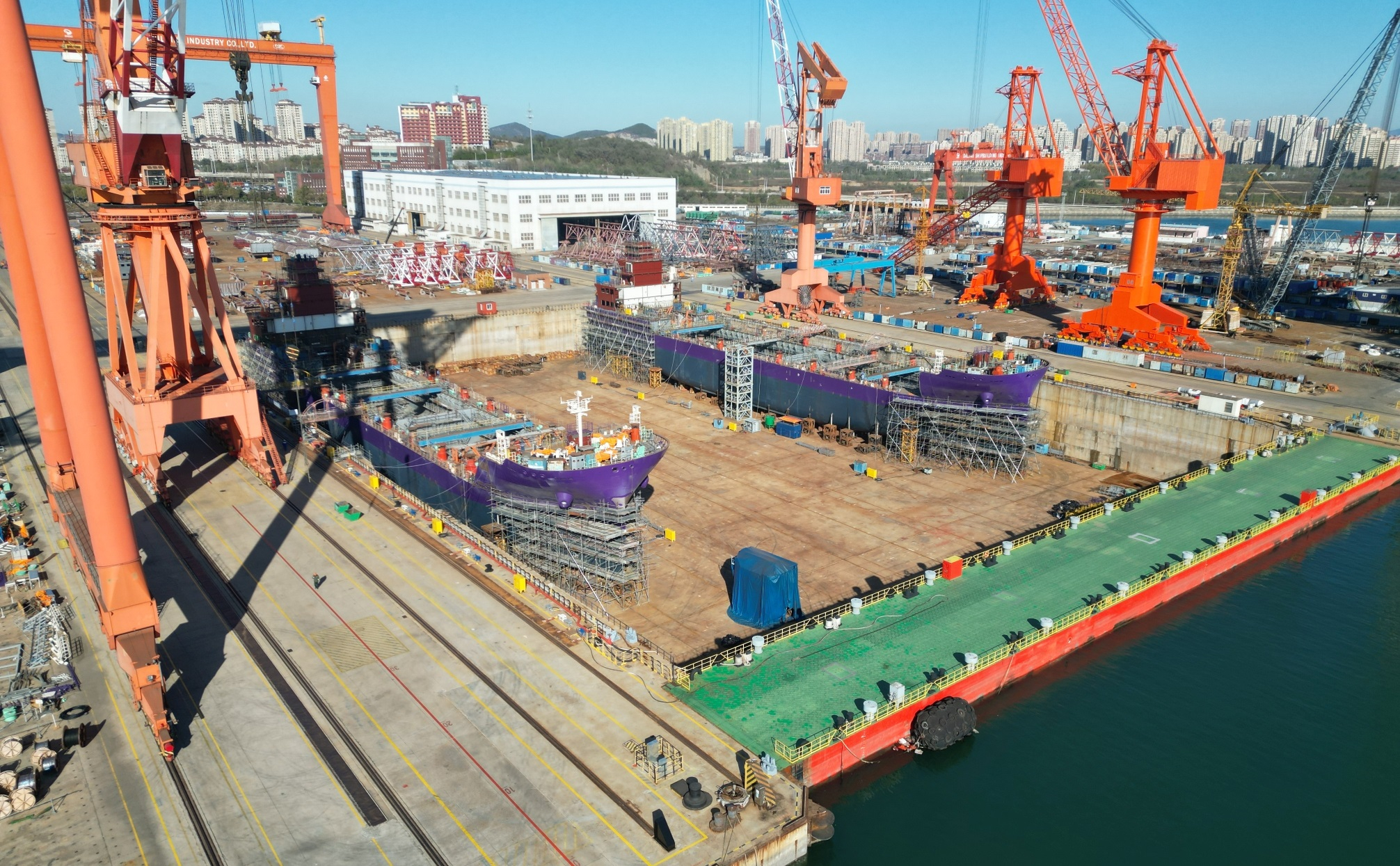 CO2 tanker built at Dalian shipyard
