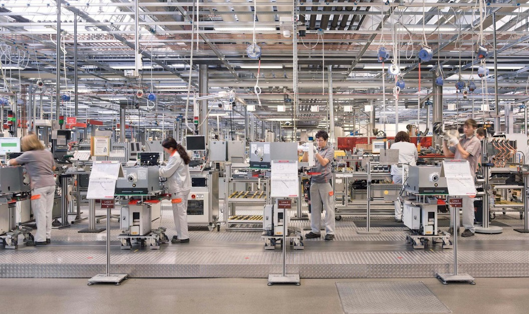 Heat pump production at Viessmann