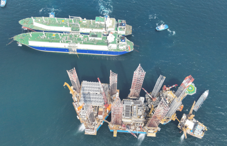 Altamira FLNG loading its first cargo