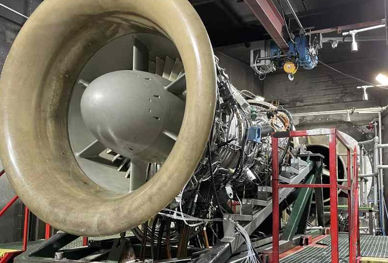 SGT-A35 Gas Turbine on test bed