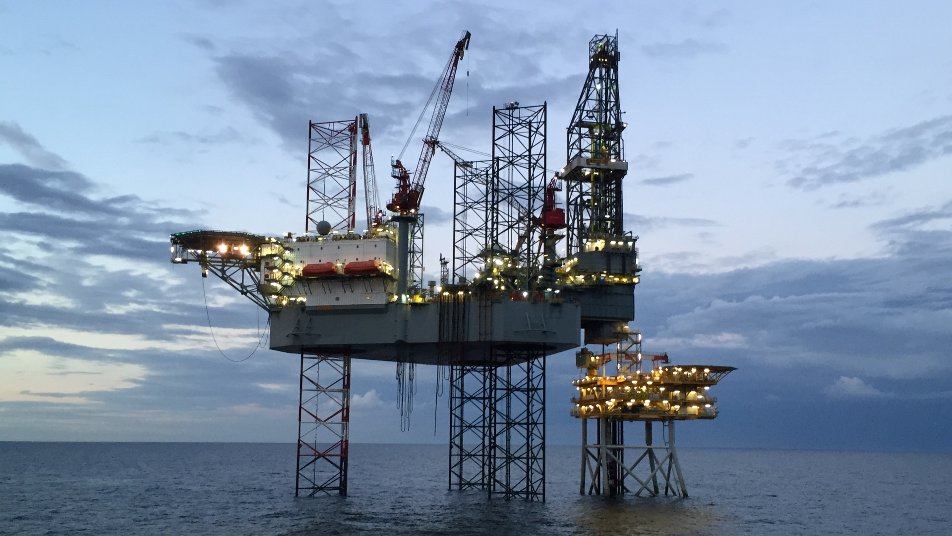 Breagh and Ensco rigs