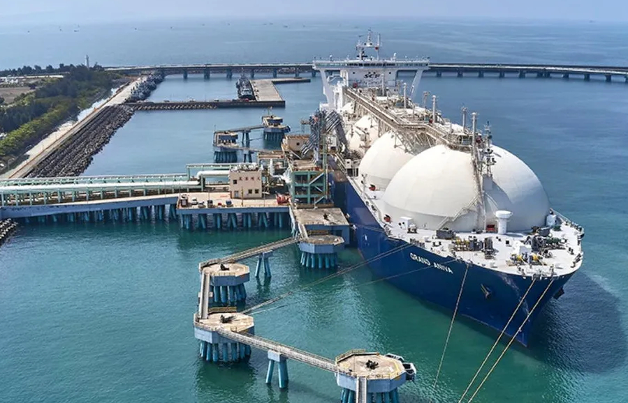 CPC's second facility: the LNG terminal in Kaohsiung, Taiwan