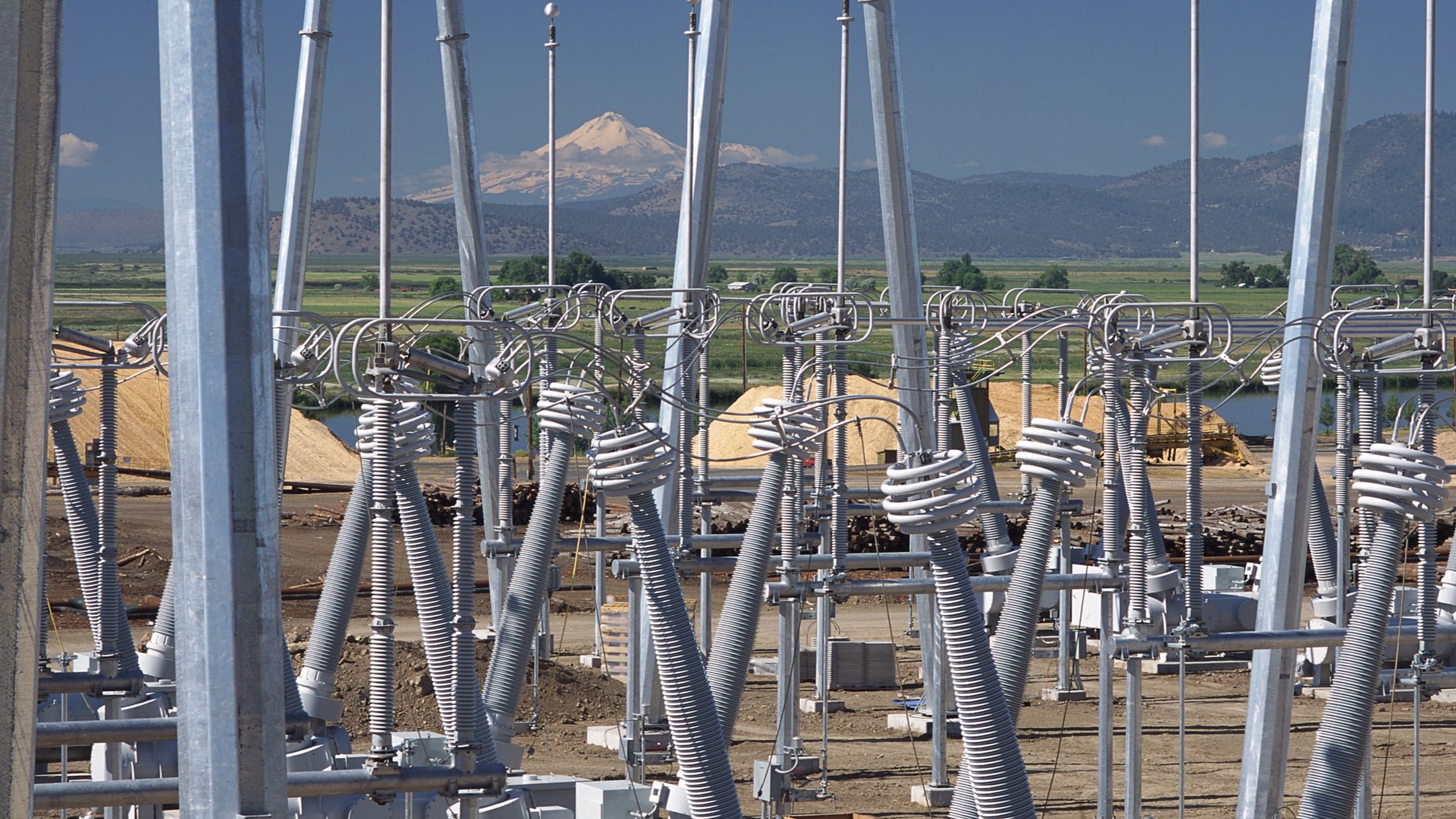 Avangrid substation Klamath
