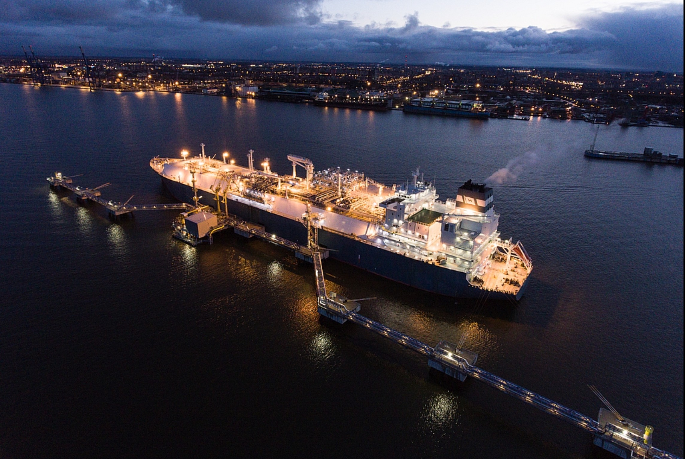 FSRU Independence in the Port of Klaipeda